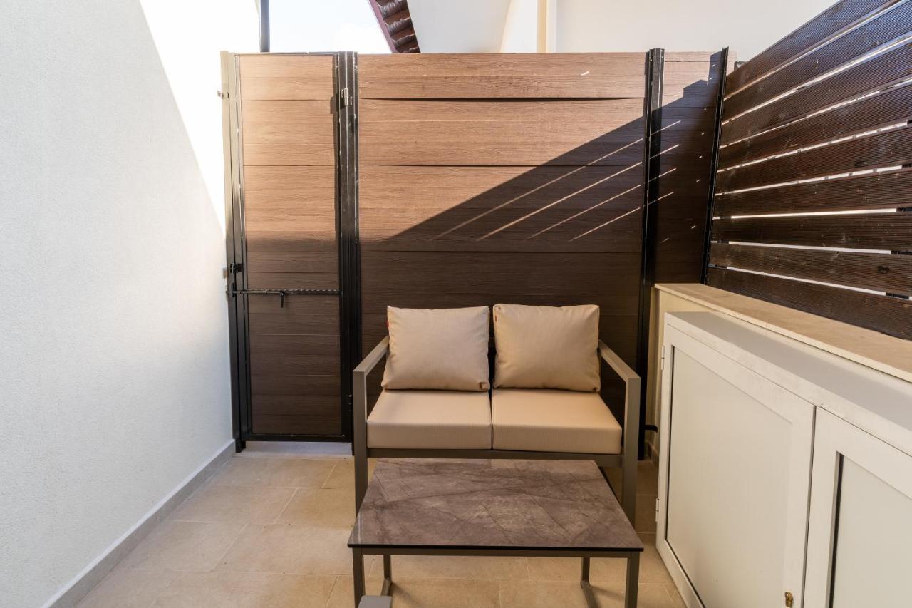 Lydia Suites And Rooms Литохоро Экстерьер фото